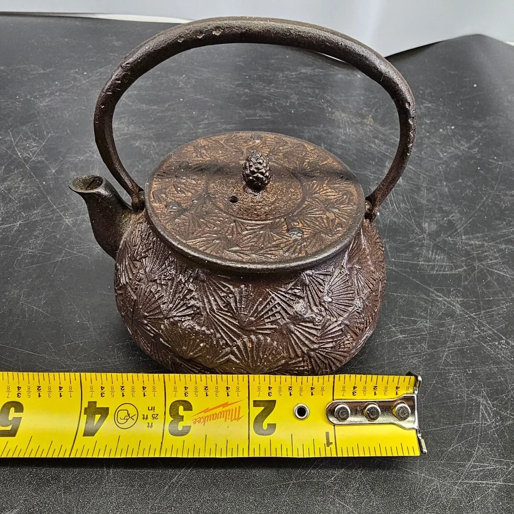 Vintage Japanese Nambu Tekki Cast Iron Tetsubin Teapot Pine Needle 0.5L